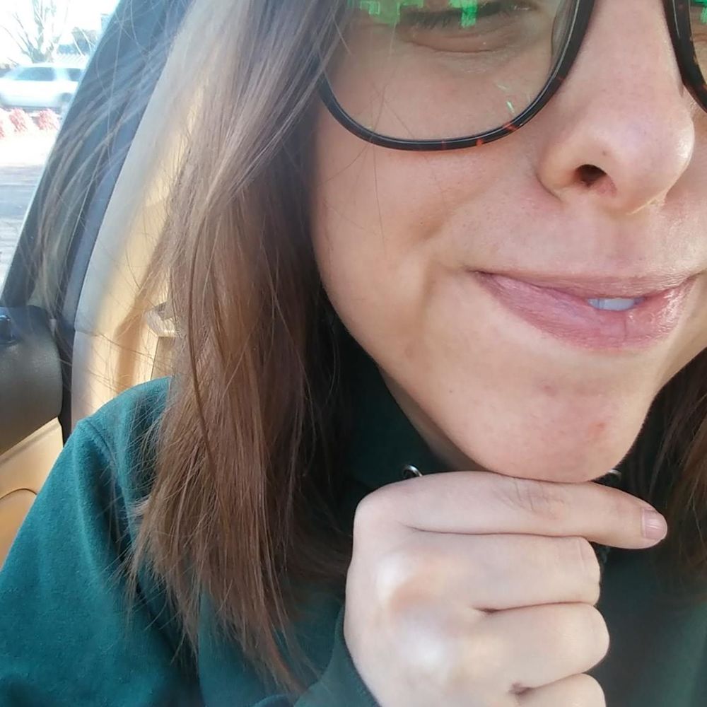 Meet your Posher, Gabi